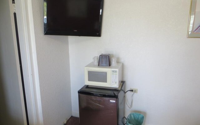 Economy Inn