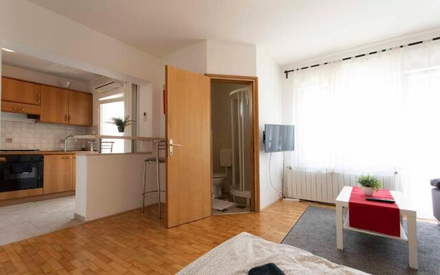 Studio Apartman Natali