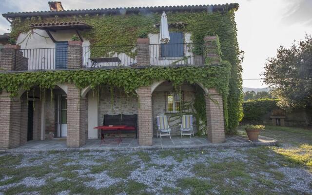 Coriana Apartments & Villas