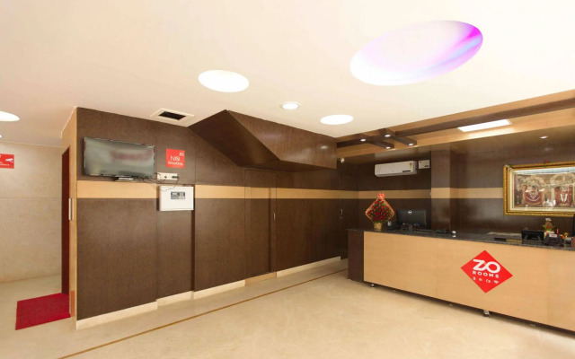 OYO 373 Hotel Grand Inn