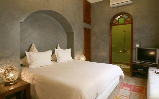 Riad Hotel El Kennaria