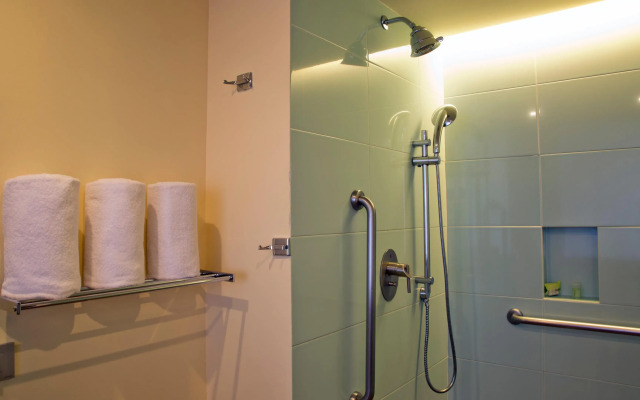 Holiday Inn Mexico City - Plaza Universidad by IHG