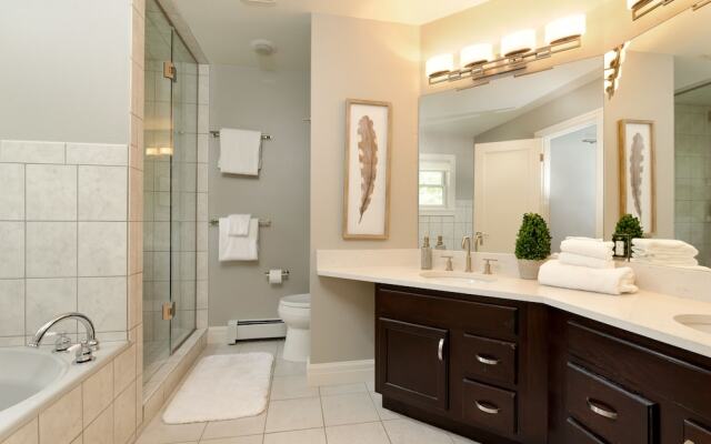 Frias Homes Of Aspen