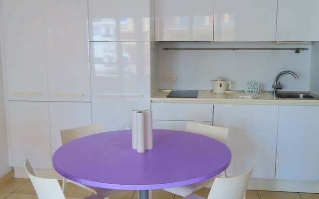 Lola Terrasse by Nestor&Jeeves