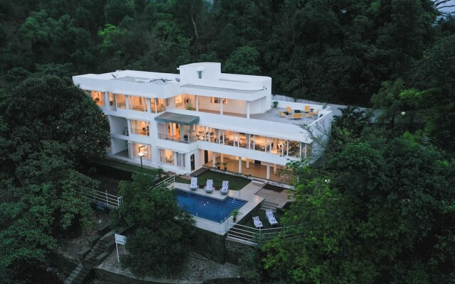 Amã Stays & Trails White House, Lonavala