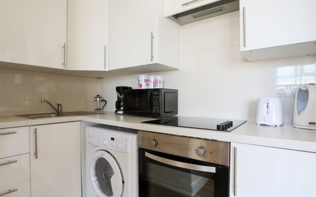 Beautiful Studio Flat in Harrow 42c