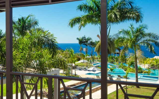 The Cliff Hotel