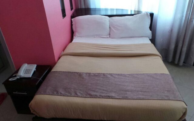 Fahari Hotel