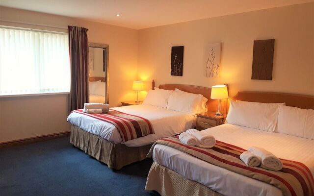 Gwesty'r Marine Hotel & Spa
