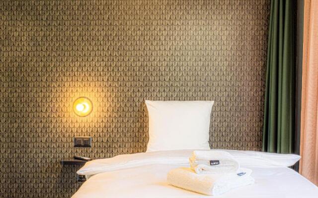 Bloom Hotel & Bar