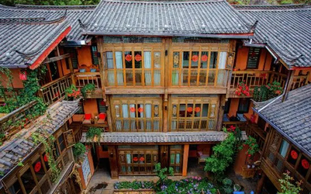 Ruyuan Mansion · Lijiang Naxi Style Garden