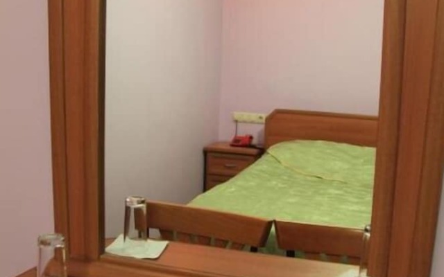 Yavuzlar Otel