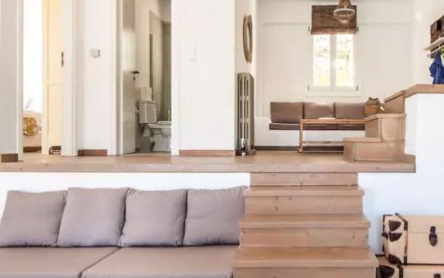 Horizon Villa For 11 In Kythnos