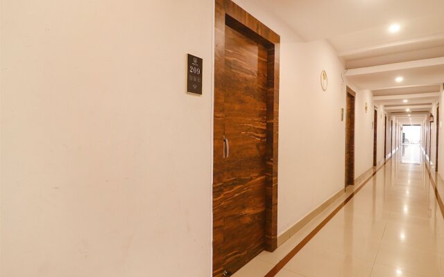 Fabhotel Double Tree