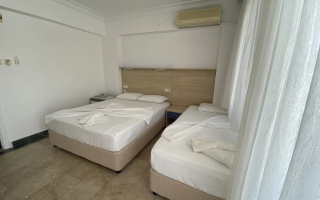 Nergiz Hotel Ayvalik