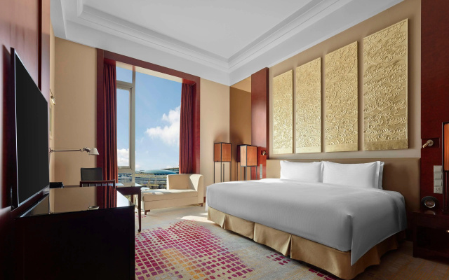 Cordis, Beijing Capital Airport by Langham Hospitality Group - Image 3