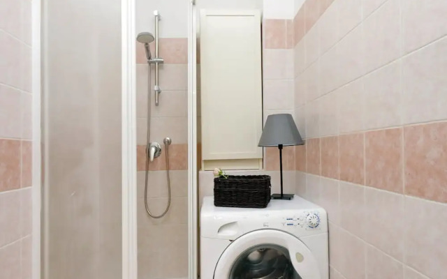 St Peter Mediatrice Apartment