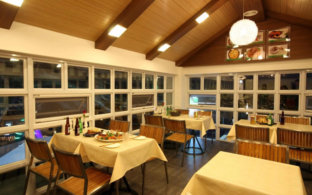 The Suites Hotel Jeju