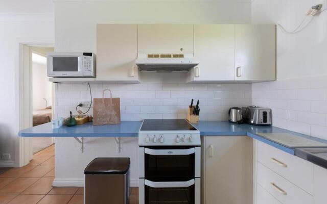 Forrest Hotel and Apartments