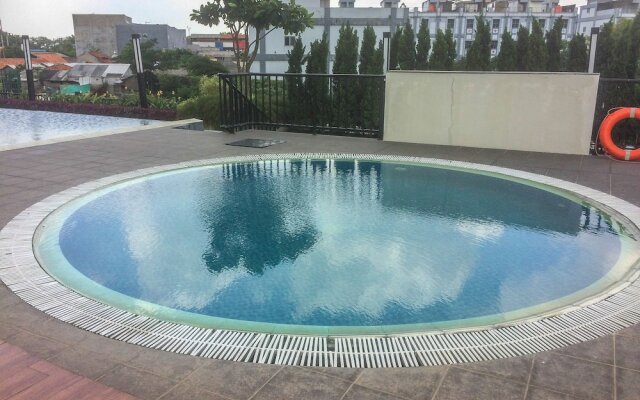 New Furnish 1BR Apartment The Oasis near Lippo Cikarang