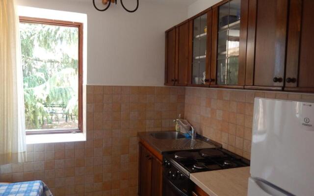 Apartments Brščić