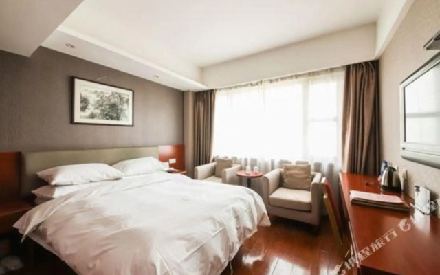 Longxiang Hotel