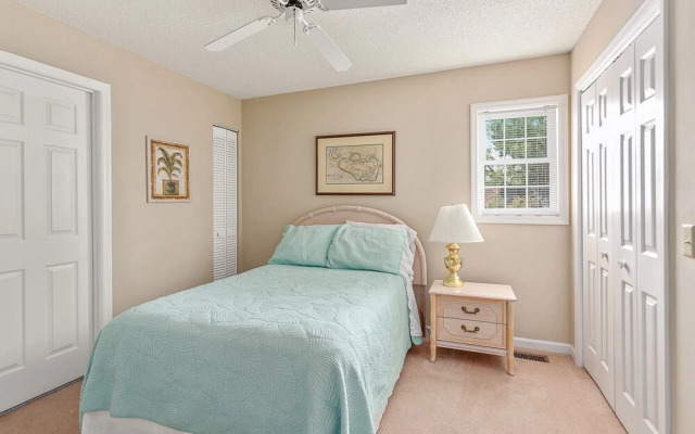 111 Mews Circle by Hodnett Cooper
