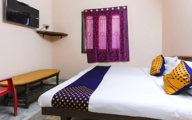Hotel Meenakshi by OYO Rooms
