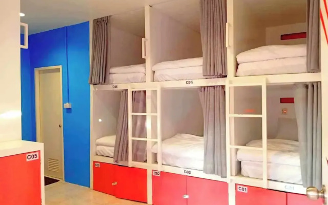 Go To Party Hostel and Bar Ao Nang