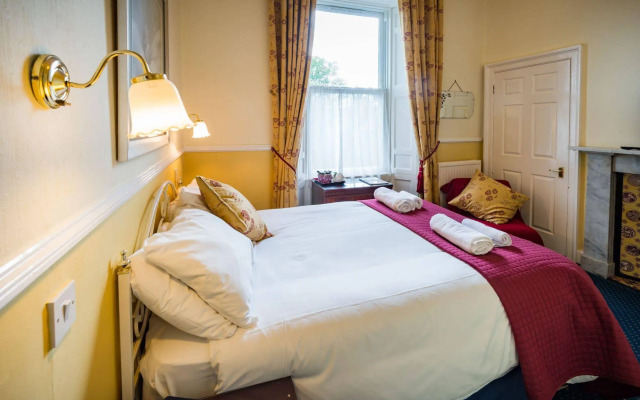 Strathallan Guest House