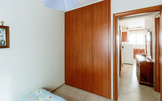 Eleni's home