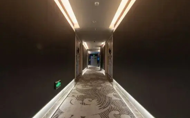 Metrical Hotel