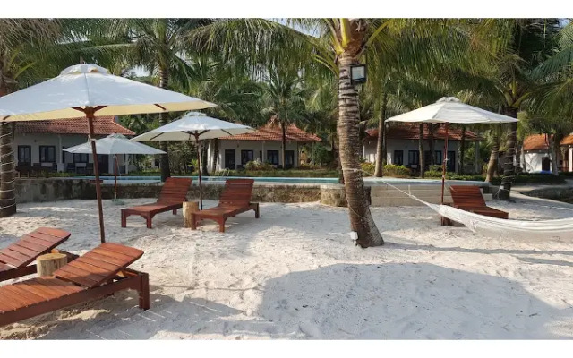 Orient Resort