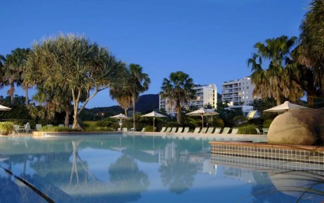 Pacific Bay Resort