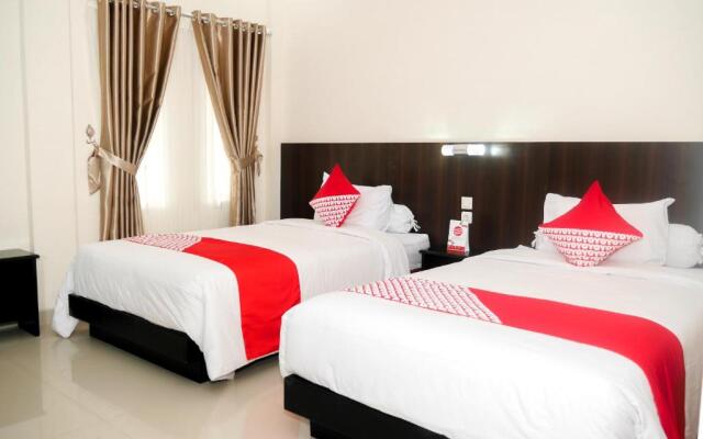 Capital O 399 Kelayang Beach Hotel