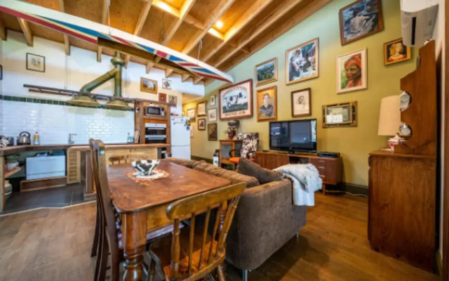 The Spotted Cow City Fringe Pet-friendly
