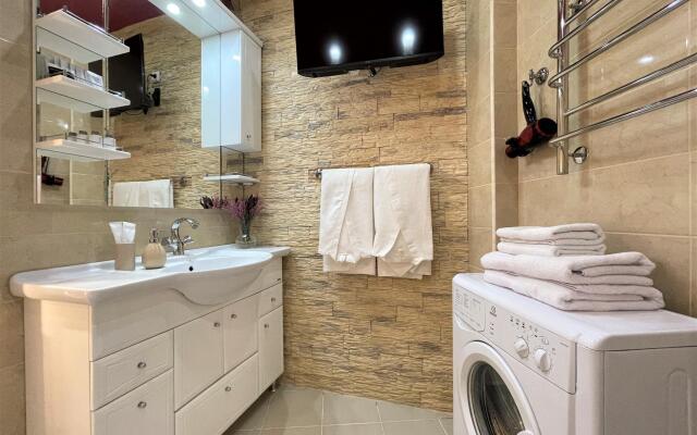 Сутки как дома на улице Дуси Ковальчук