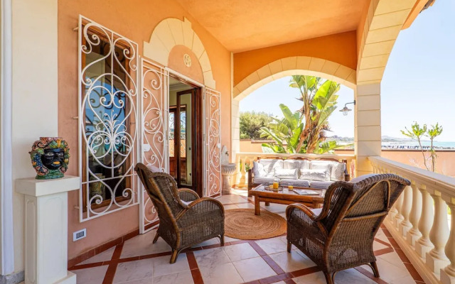 Villa Liberty in Villaggio Mose
