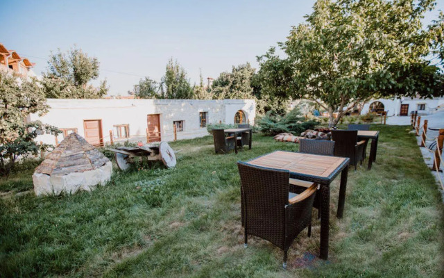 Ortahisar Cave Hotel