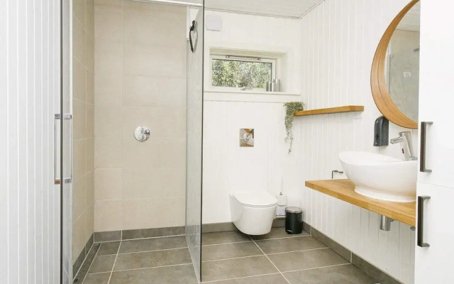 6 Person Holiday Home in Grevinge