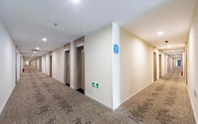 Hanting Hotel Shanghai Hongqiao Hub Railway Station