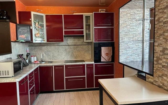 Апартаменты на улице Серышева 74