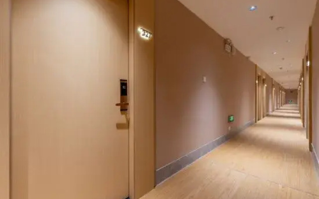Sherlock Apartment (Riyuebei Theater)