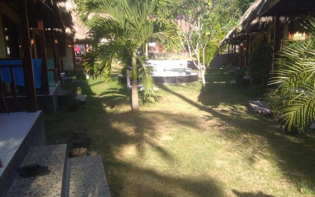 Airas' Garden Homestay ECO Bungalows