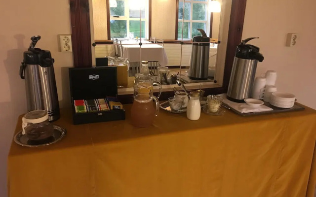 Fosshóll Guesthouse