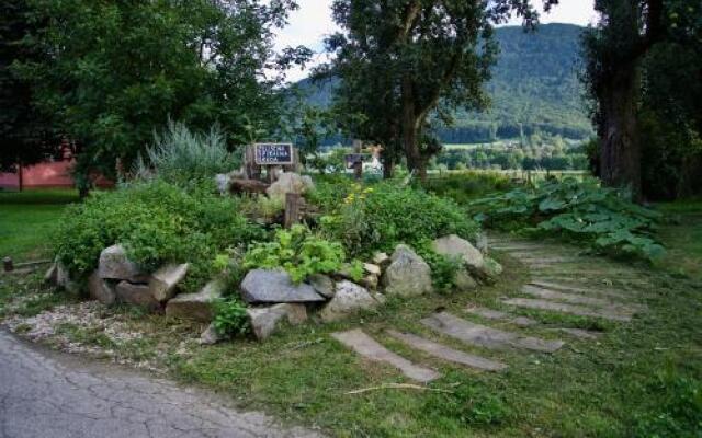 Ranč Dravinja, Izobraževalne storitve in turizem, Gabrijela Kunst s.p.