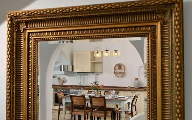 Paraga Scorpios Villa 2 7mins Walk to Beach by Calypso Sunset Villas