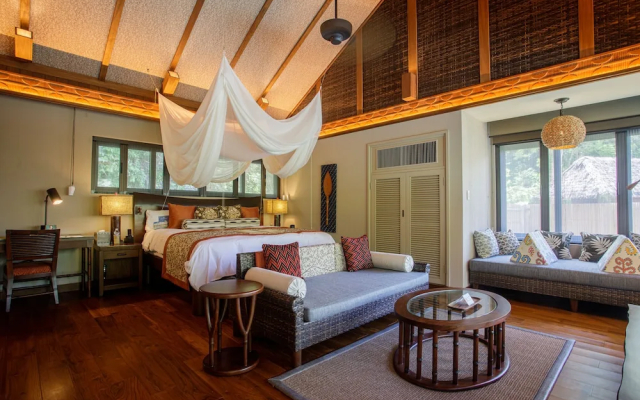 The Pristine Villas and Bungalows at Palau Pacific Resort - фото 4