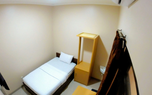 Shofy Guest House Syariah 33 Subang