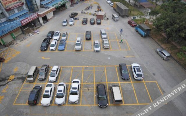 8 Inn (Dongguan Daning Boutique)